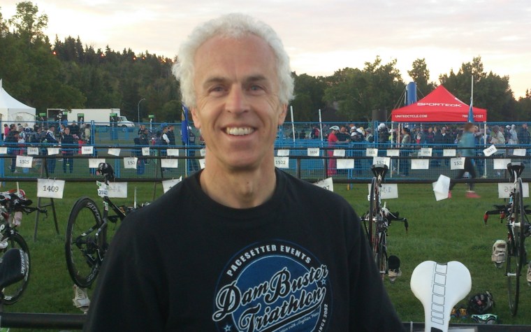 Paul Lander preparing for a triathlon_web